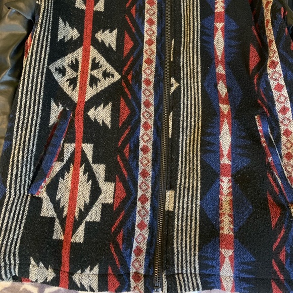 Jacket - Picture 4 of 6